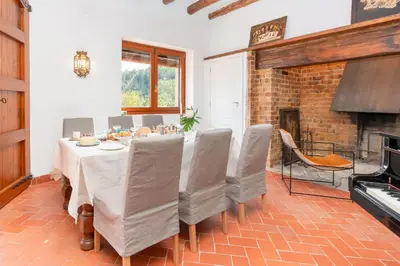 Zona de estar de Ginkgo - Familienfreundliches Appartment in Katalanischer Masia