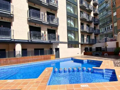 Piscina en o cerca de Sakura Suite - Modern Apartment with Parking & Swimming Pool