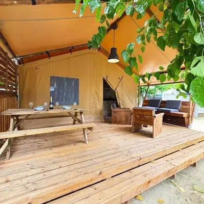 Camping Costa Dorada Tienda Aura
