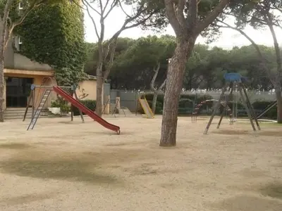 Zona de juegos infantil en BRAVAHOLIDAYS-240-Sta Cruz-7-21