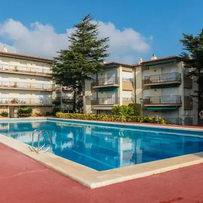 AJ-6 CALELLA DE PALAFRUGELL 6 PAX