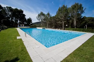 Piscina en o cerca de Sol Pins II - Robert
