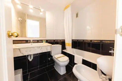 Un baño de Bravissimo Estel A4 S'Agaró