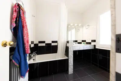 Un baño de Bravissimo Vil·les Brusi D S'Agaró