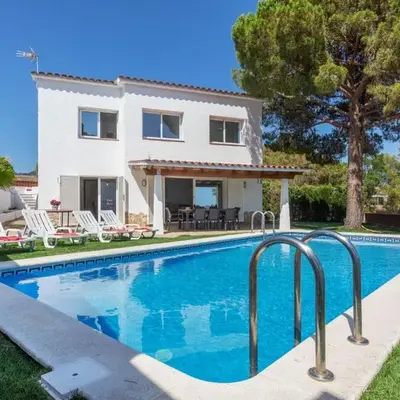 Villa Neus by Interhome