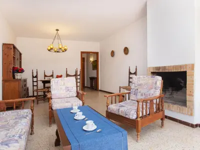 Zona de estar de Apartment S'Esquirols Nº7 by Interhome